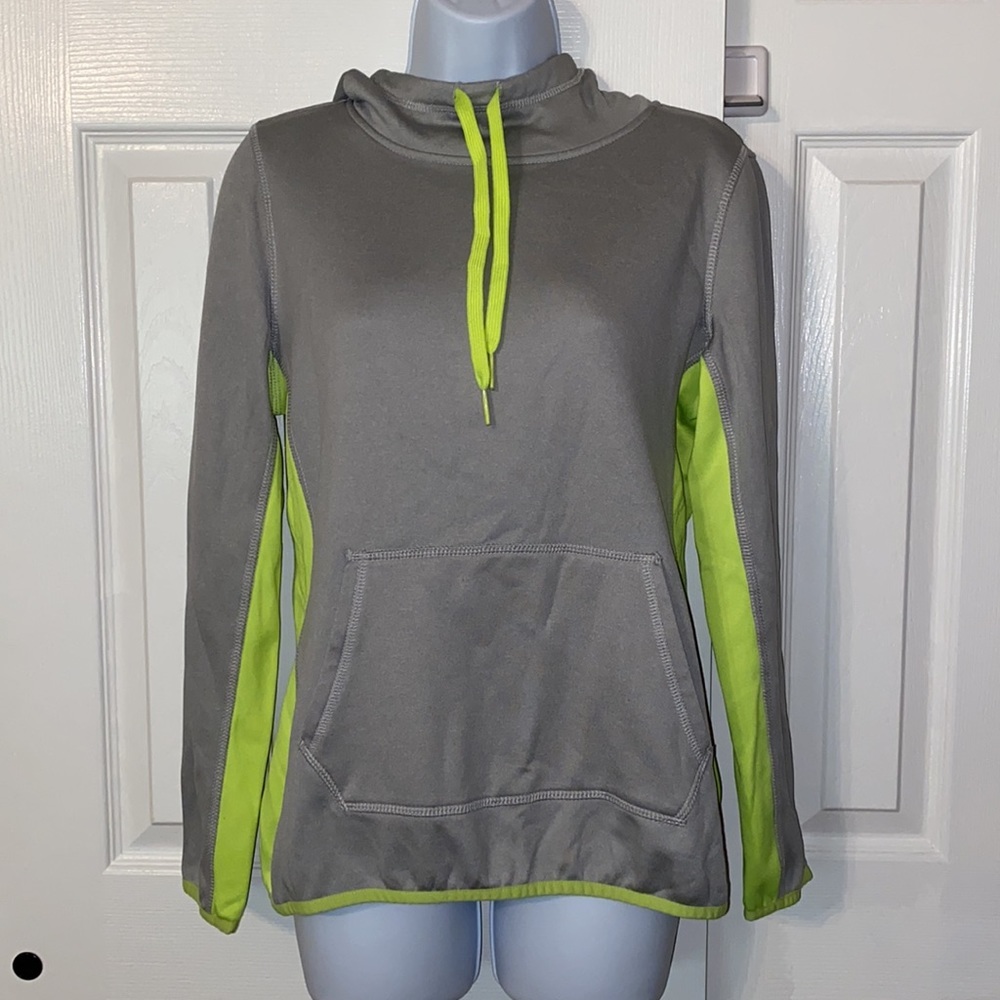 Danskin Now Medium Sweatshirt